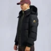 Bomber con ribete de piel de oveja Nyluxe Stagg de la serie Gold Bomber con ribete de piel de oveja Nyluxe Stagg de la serie Gold