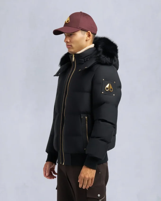 Bomber con ribete de piel de oveja Nyluxe Stagg de la serie Gold Bomber con ribete de piel de oveja Nyluxe Stagg de la serie Gold