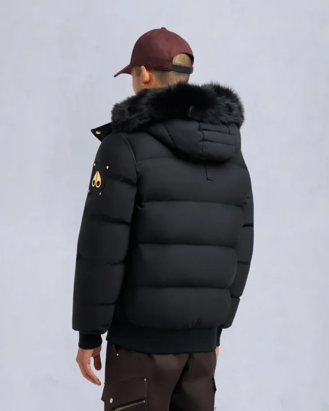 Bomber con ribete de piel de oveja Nyluxe Stagg de la serie Gold Bomber con ribete de piel de oveja Nyluxe Stagg de la serie Gold