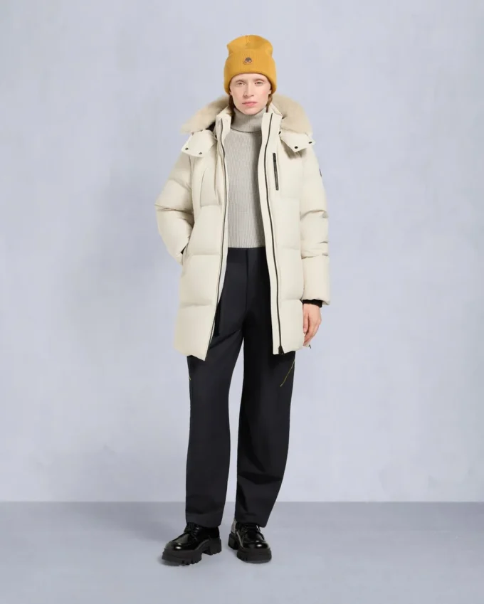 Chaqueta 3Q con ribete de piel de oveja Nyluxe Chelia Chaqueta 3Q con ribete de piel de oveja Nyluxe Chelia