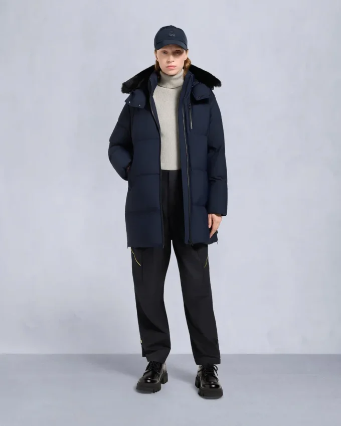 Chaqueta 3Q con ribete de piel de oveja Nyluxe Chelia Chaqueta 3Q con ribete de piel de oveja Nyluxe Chelia