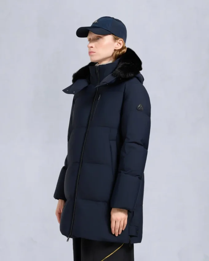 Chaqueta 3Q con ribete de piel de oveja Nyluxe Chelia Chaqueta 3Q con ribete de piel de oveja Nyluxe Chelia