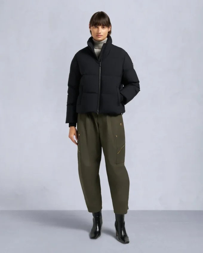 Chaqueta acolchada con ribete de piel de oveja Nyluxe Misti Chaqueta acolchada con ribete de piel de oveja Nyluxe Misti