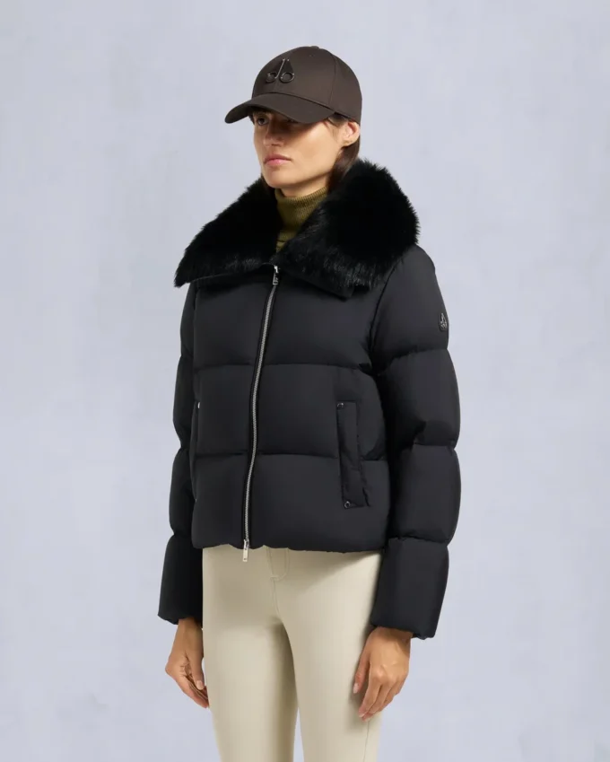 Chaqueta acolchada corta con ribete de piel de oveja Belle Dune Chaqueta acolchada corta con ribete de piel de oveja Belle Dune