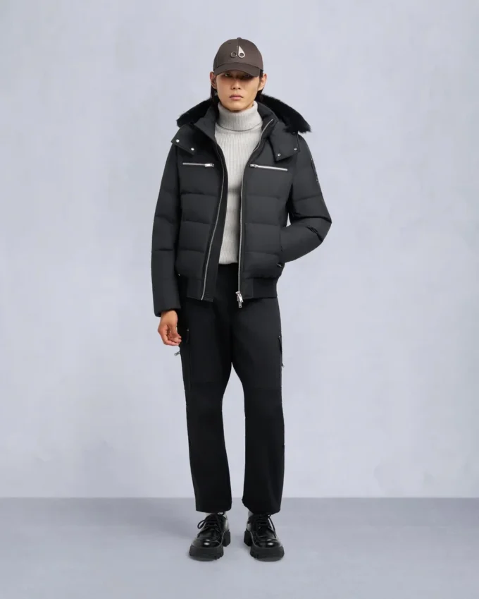 Chaqueta bomber con ribete de piel de oveja Chaqueta bomber con ribete de piel de oveja