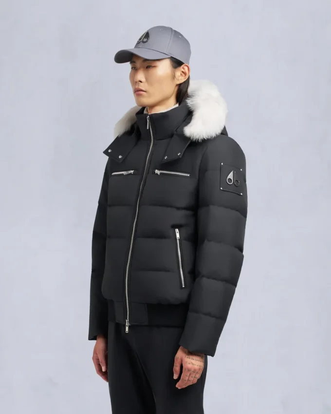 Chaqueta bomber con ribete de piel de oveja Chaqueta bomber con ribete de piel de oveja