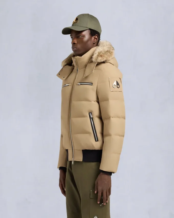 Chaqueta bomber con ribete de piel de oveja Chaqueta bomber con ribete de piel de oveja