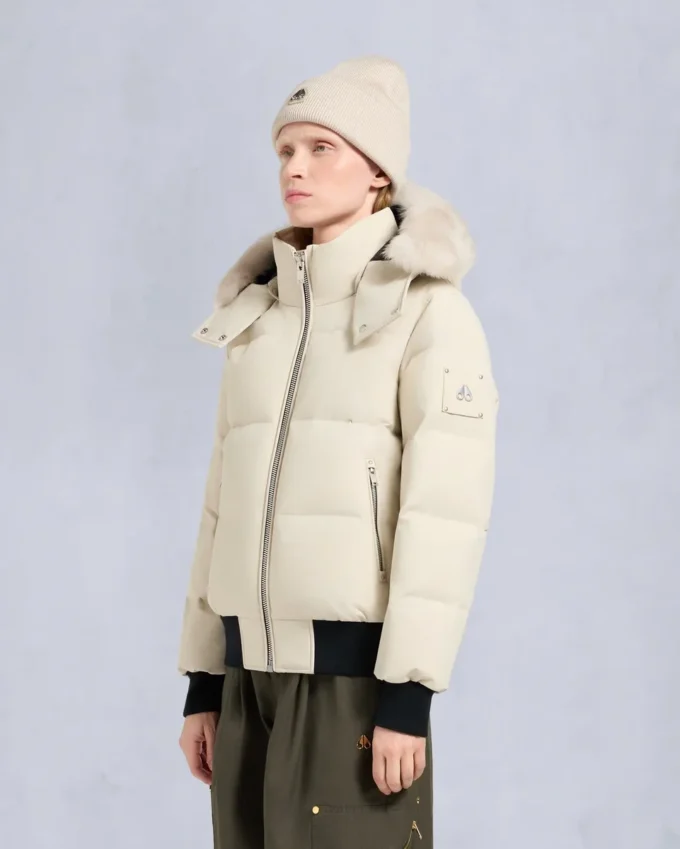 Chaqueta bomber con ribete de piel de oveja Chaqueta bomber con ribete de piel de oveja