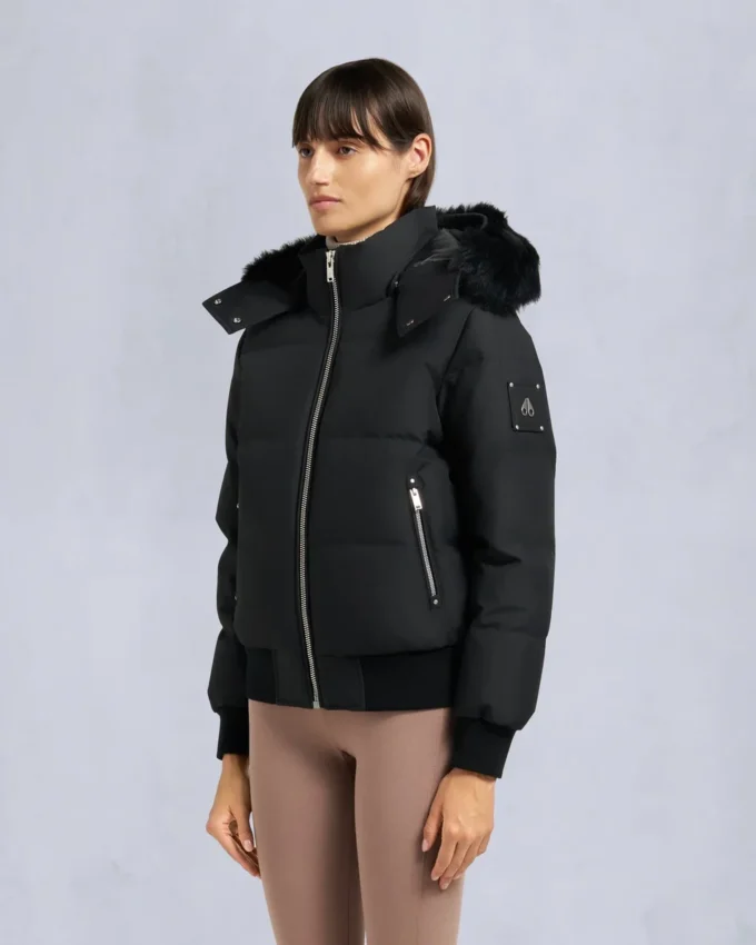 Chaqueta bomber con ribete de piel de oveja Chaqueta bomber con ribete de piel de oveja