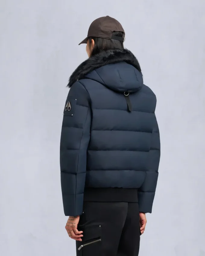 Chaqueta bomber con ribete de piel de oveja Chaqueta bomber con ribete de piel de oveja