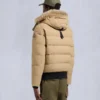 Chaqueta bomber con ribete de piel de oveja Chaqueta bomber con ribete de piel de oveja