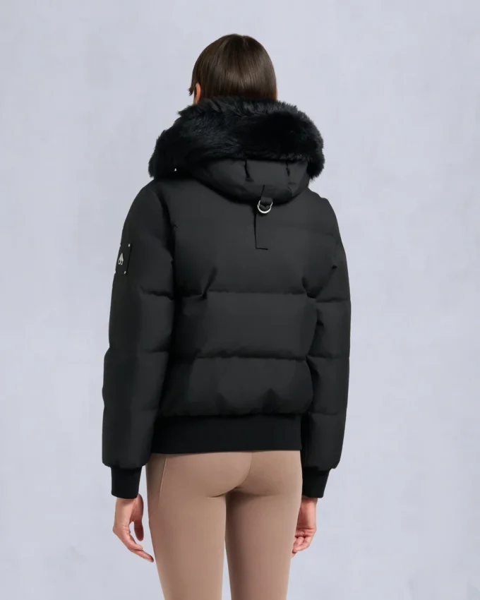 Chaqueta bomber con ribete de piel de oveja Chaqueta bomber con ribete de piel de oveja
