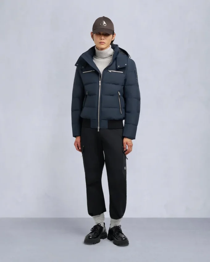 Chaqueta bomber con ribete de piel de oveja Chaqueta bomber con ribete de piel de oveja