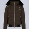 Chaqueta bomber con ribete de piel de oveja Chaqueta bomber con ribete de piel de oveja
