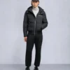 Chaqueta bomber con ribete de piel de oveja Chaqueta bomber con ribete de piel de oveja