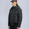 Chaqueta bomber con ribete de piel de oveja Chaqueta bomber con ribete de piel de oveja