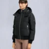 Chaqueta bomber con ribete de piel de oveja Chaqueta bomber con ribete de piel de oveja