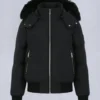 Chaqueta bomber con ribete de piel de oveja Chaqueta bomber con ribete de piel de oveja