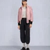 Chaqueta bomber con ribete de piel de oveja Debbie original Chaqueta bomber con ribete de piel de oveja Debbie original