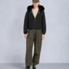 Chaqueta bomber con ribete de piel de oveja Logan de la serie Gold Chaqueta bomber con ribete de piel de oveja Logan de la serie Gold