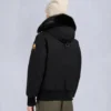 Chaqueta bomber con ribete de piel de oveja Sainte Flavie Original de la serie Gold Chaqueta bomber con ribete de piel de oveja Sainte Flavie Original de la serie Gold