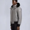 Chaqueta bomber original con ribete de piel de oveja Chaqueta bomber original con ribete de piel de oveja
