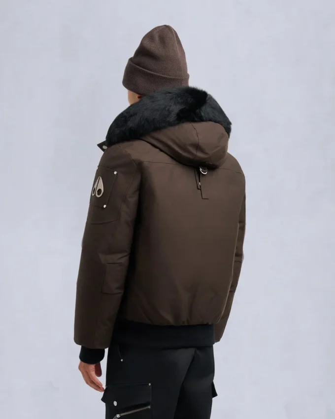 Chaqueta bomber original con ribete de piel de oveja Chaqueta bomber original con ribete de piel de oveja