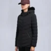 Chaqueta con ribete de piel de oveja Roselawn Chaqueta con ribete de piel de oveja Roselawn