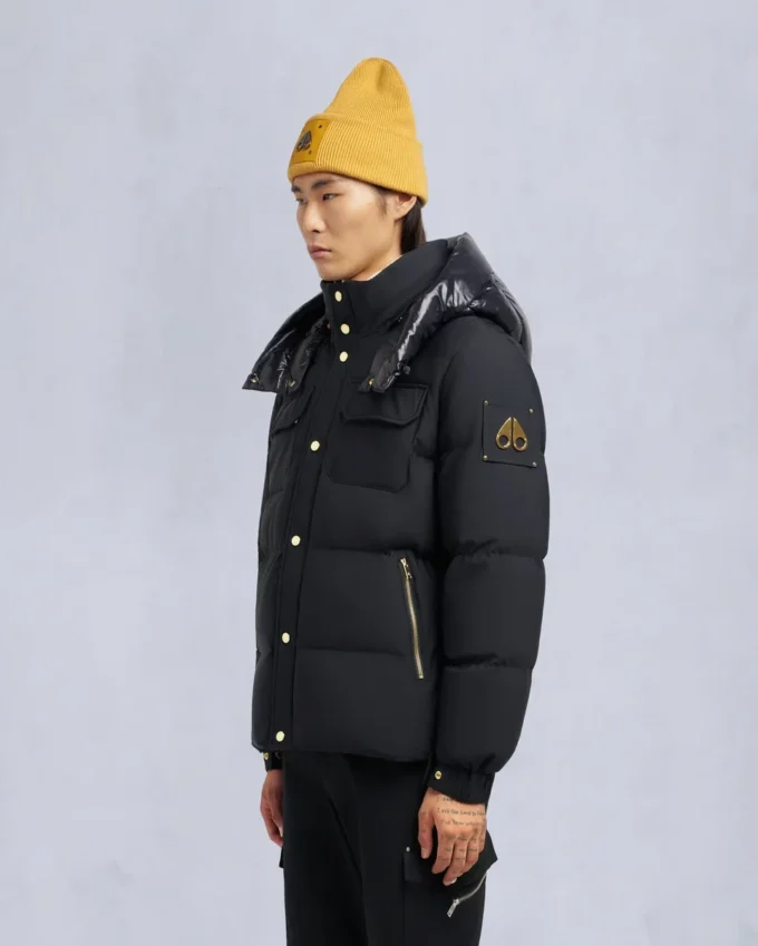 Chaqueta Nyluxe Suthep de la serie Gold Chaqueta Nyluxe Suthep de la serie Gold