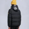 Chaqueta Nyluxe Suthep de la serie Gold Chaqueta Nyluxe Suthep de la serie Gold