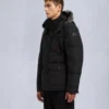 Chaqueta Onyx Round Island con ribete de piel de oveja Chaqueta Onyx Round Island con ribete de piel de oveja