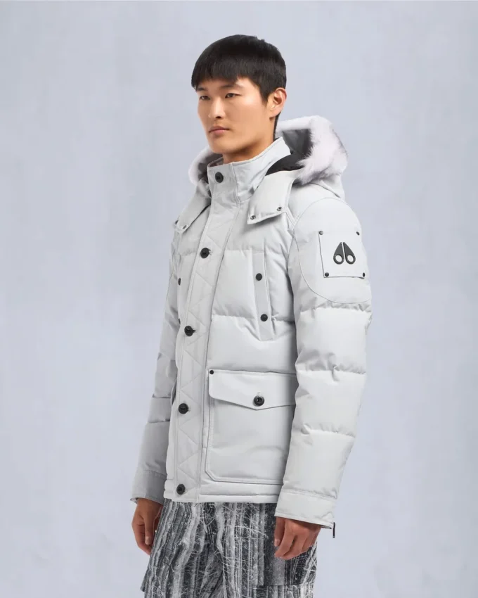 Chaqueta Onyx Round Island con ribete de piel de oveja Chaqueta Onyx Round Island con ribete de piel de oveja