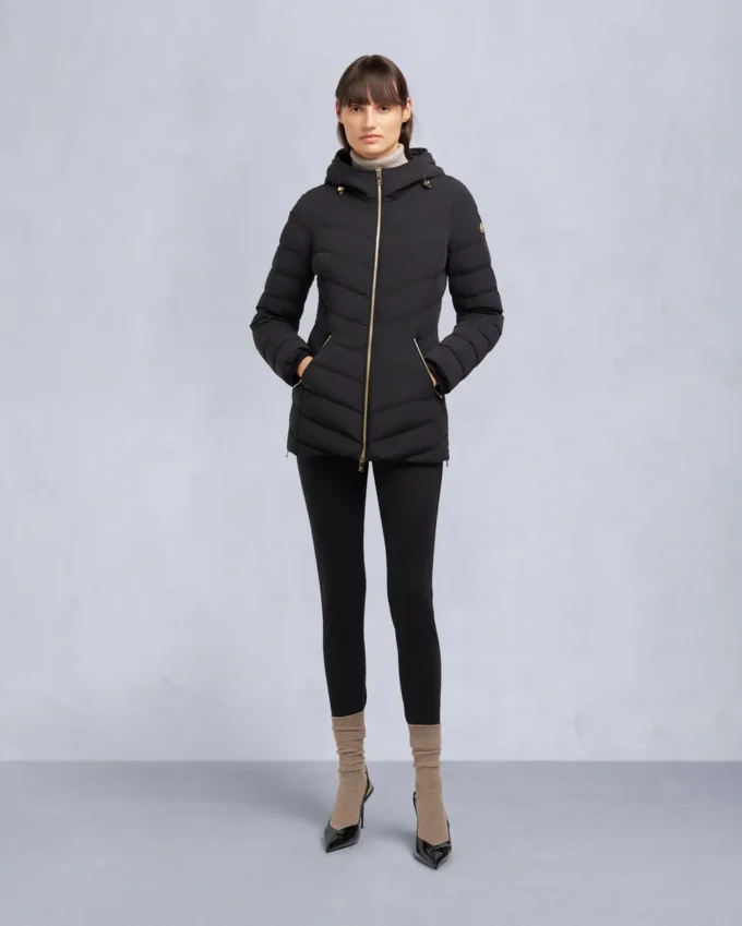 Chaqueta Roselawn con ribete de piel de oveja de la serie Gold Chaqueta Roselawn con ribete de piel de oveja de la serie Gold