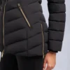 Chaqueta Roselawn con ribete de piel de oveja de la serie Gold Chaqueta Roselawn con ribete de piel de oveja de la serie Gold