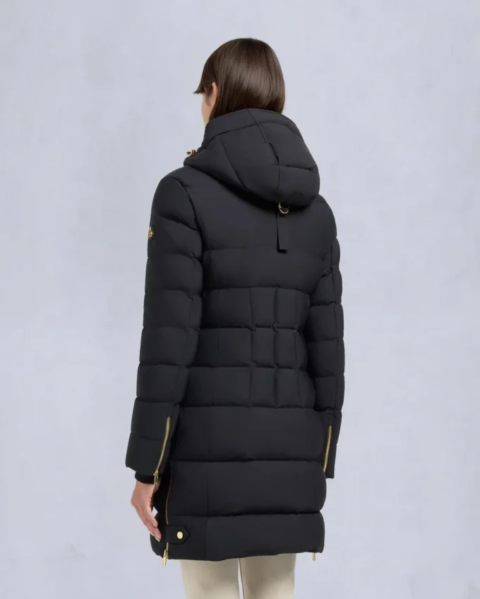 Parka con ribete de piel de oveja Nyluxe Watershed de la serie Gold Parka con ribete de piel de oveja Nyluxe Watershed de la serie Gold