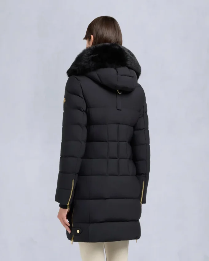 Parka con ribete de piel de oveja Nyluxe Watershed de la serie Gold Parka con ribete de piel de oveja Nyluxe Watershed de la serie Gold