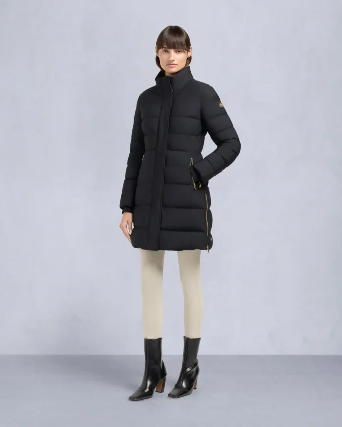 Parka con ribete de piel de oveja Nyluxe Watershed de la serie Gold Parka con ribete de piel de oveja Nyluxe Watershed de la serie Gold