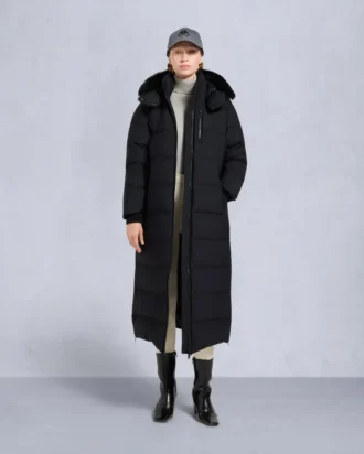 Parka Nyluxe Chelia con ribete de piel de oveja