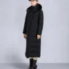 Parka Nyluxe Chelia con ribete de piel de oveja Parka Nyluxe Chelia con ribete de piel de oveja