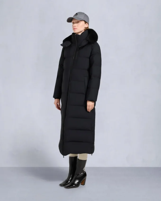 Parka Nyluxe Chelia con ribete de piel de oveja Parka Nyluxe Chelia con ribete de piel de oveja