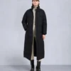 Parka Nyluxe Chelia con ribete de piel de oveja Parka Nyluxe Chelia con ribete de piel de oveja