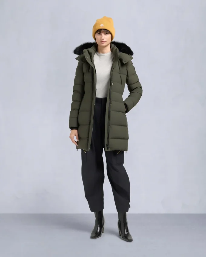 Parka Nyluxe Watershed con ribete de piel de oveja Parka Nyluxe Watershed con ribete de piel de oveja