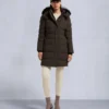 Parka Nyluxe Watershed con ribete de piel de oveja Parka Nyluxe Watershed con ribete de piel de oveja