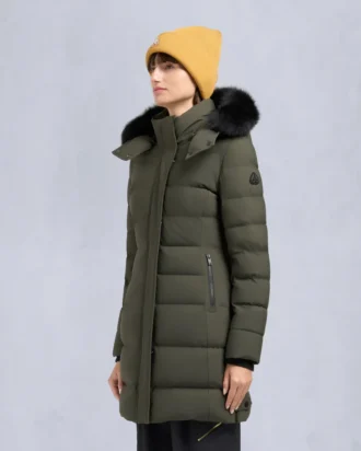 Parka Nyluxe Watershed con ribete de piel de oveja