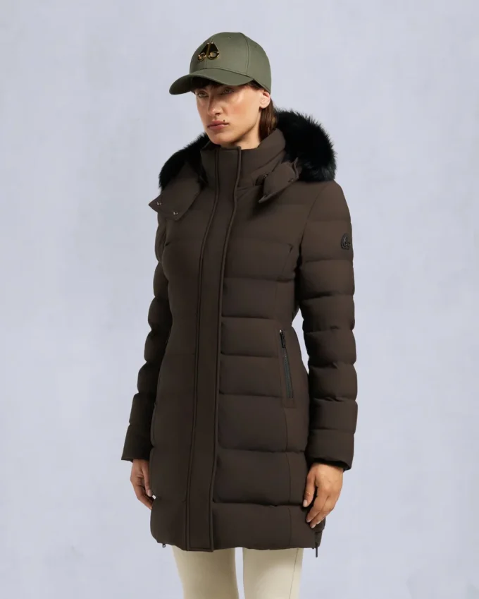 Parka Nyluxe Watershed con ribete de piel de oveja Parka Nyluxe Watershed con ribete de piel de oveja