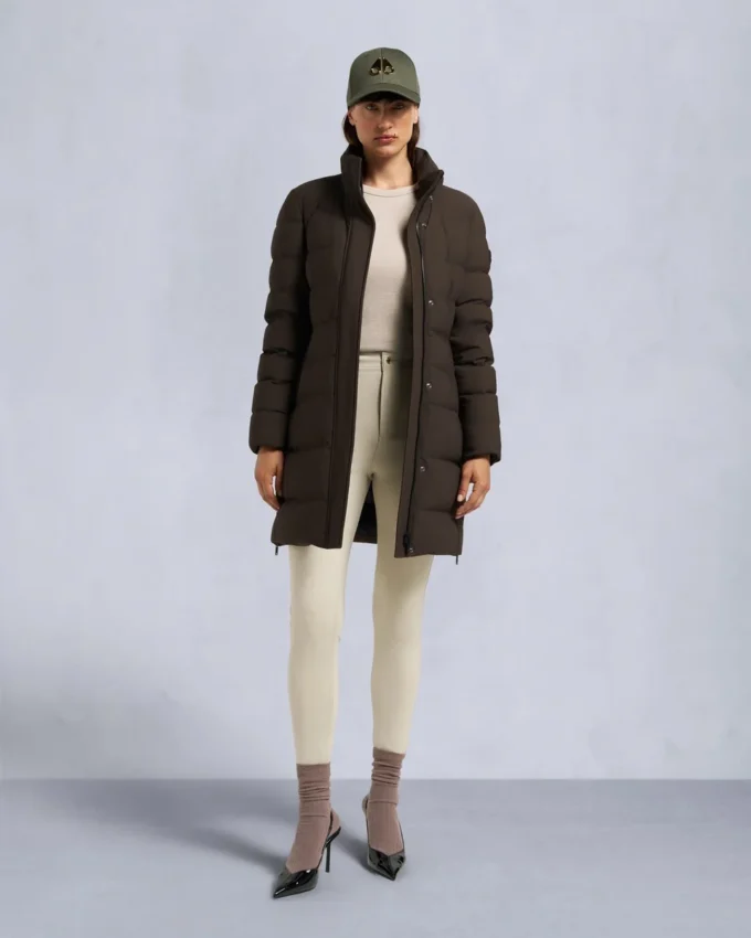 Parka Nyluxe Watershed con ribete de piel de oveja Parka Nyluxe Watershed con ribete de piel de oveja