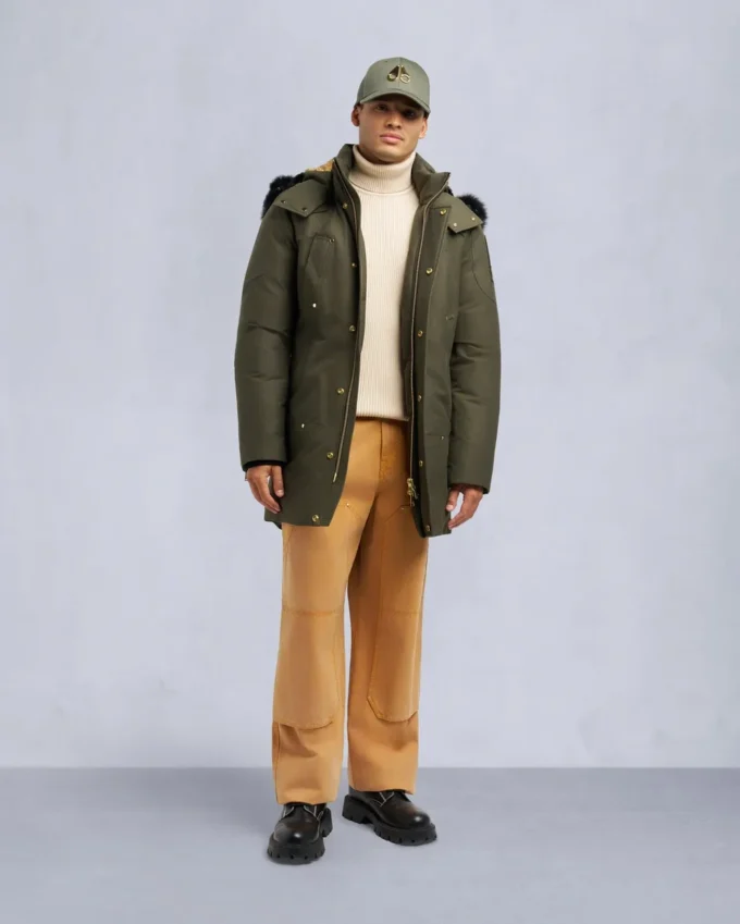 Parka Stirling con ribete de piel de oveja de la serie Gold Parka Stirling con ribete de piel de oveja de la serie Gold