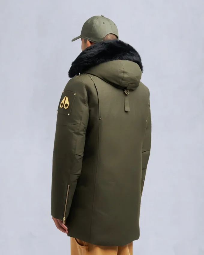 Parka Stirling con ribete de piel de oveja de la serie Gold Parka Stirling con ribete de piel de oveja de la serie Gold